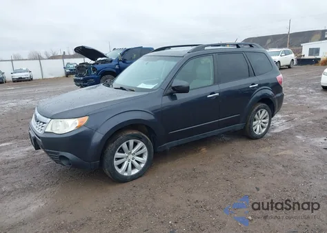 2011 Subaru Forester 2.5X Premium из США, поврежденный, VIN JF2SHADC0BH751441